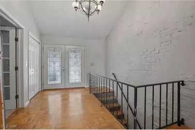 1291 N Revere Road, Akron, OH 44333 - Photo 6