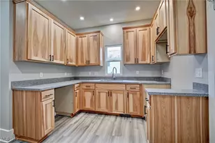 338 Luck Ave, Zanesville, OH 43701 - Photo 14