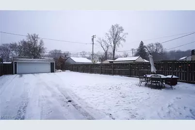 16416 Elsienna Avenue, Loveland, OH 44135 - Photo 28