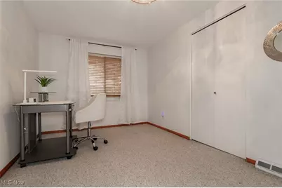 1589 Lee Terrace #F7, Wickliffe, OH 44092 - Photo 24