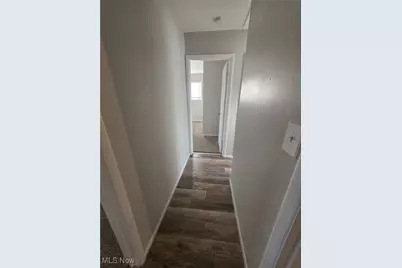 16610 Priebe Avenue, Loveland, OH 44128 - Photo 4