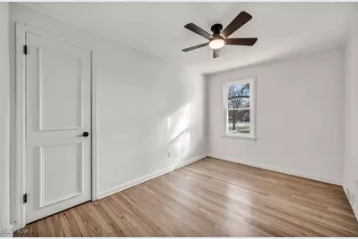 320 Missouri Avenue, Lorain, OH 44052 - Photo 16