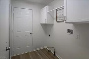 10344 Sudbury Cir NW, North Canton, OH 44720 - Photo 16