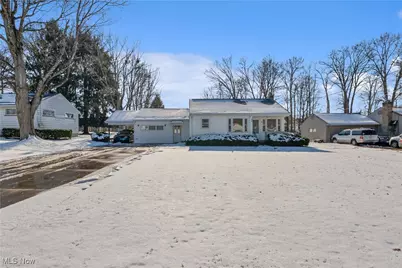 125 Island Drive, Poland, OH 44514 - Photo 1