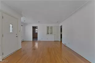 125 Island Dr, Poland, OH 44514 - Photo 4