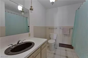 125 Island Dr, Poland, OH 44514 - Photo 6