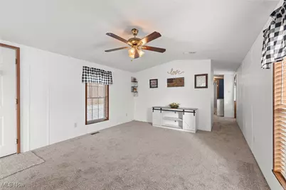 237 Amherst Mobile Home, Amherst, OH 44001 - Photo 6