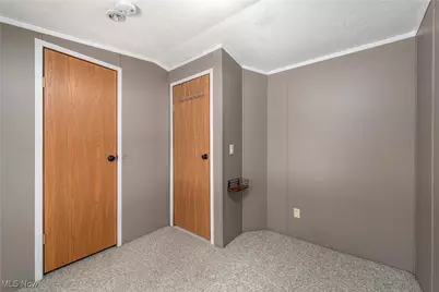 237 Amherst Mobile Home, Amherst, OH 44001 - Photo 18