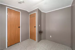 237 Amherst Mobile Home, Amherst, OH 44001 - Photo 18