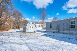 237 Amherst Mobile Home, Amherst, OH 44001 - Photo 30