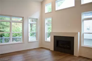 103 Town Centre Dr, Grandview Heights, OH 44147 - Photo 6