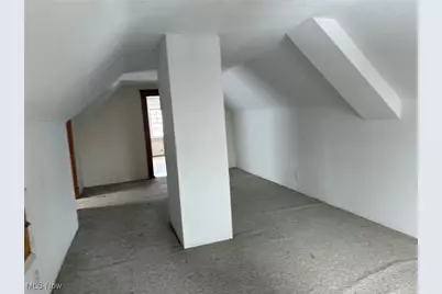 13302 Beachwood Avenue, Loveland, OH 44105 - Photo 16