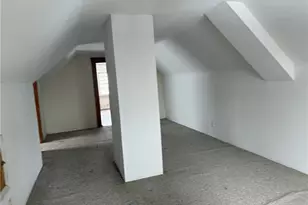 13302 Beachwood Ave, Loveland, OH 44105 - Photo 16