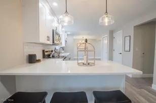 2798 E Celeste View Dr, Stow, OH 44224 - Photo 8