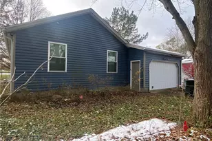 131 Walleye Ct, LaGrange, OH 44050 - Photo 2