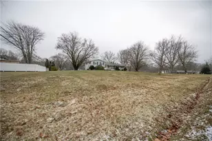 7180 Woodell Ave NE, Canton, OH 44721 - Photo 2