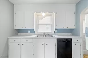 1331 Spangler St NE, Canton, OH 44714 - Photo 12