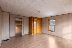 515 Walden Ave, Tiltonsville, OH 43963 - Photo 20