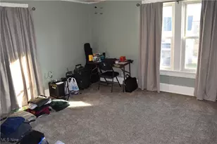 613 E Main St, Barnesville, OH 43713 - Photo 10