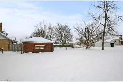 2003 E Midlothian Boulevard, Youngstown, OH 44502 - Photo 6