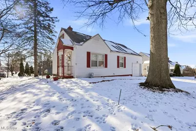248 E Catawba Avenue, Akron, OH 44301 - Photo 1