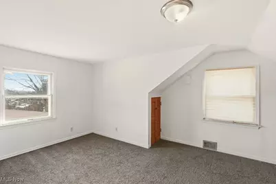 248 E Catawba Avenue, Akron, OH 44301 - Photo 24