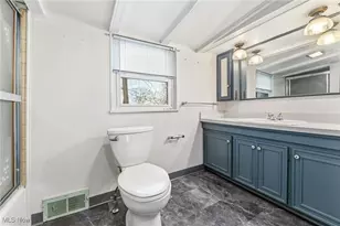 135 Charles Ave, Boardman, OH 44512 - Photo 12