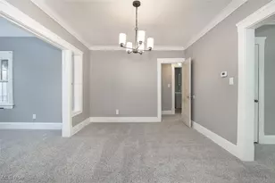 1045 Carlyon Rd, East Cleveland, OH 44112 - Photo 10