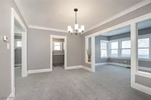 1045 Carlyon Rd, East Cleveland, OH 44112 - Photo 8