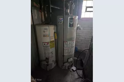 1045 Carlyon Road, East Cleveland, OH 44112 - Photo 22