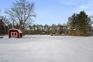 17796 Kenston Lake Dr, Chagrin Falls, OH 44023 - Photo 20