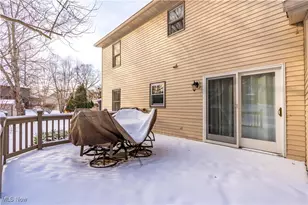 9534 Garden Park Cir NW, Uniontown, OH 44685 - Photo 4