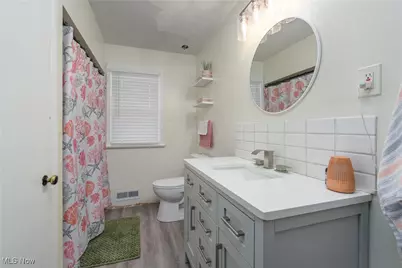 14205 Highlandview Avenue, Loveland, OH 44135 - Photo 28