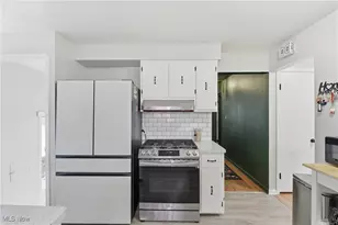 14205 Highlandview Ave, Loveland, OH 44135 - Photo 22