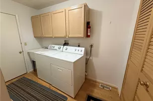 8420 Bartley Ln, Mentor, OH 44060 - Photo 16