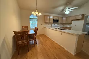 8420 Bartley Ln, Mentor, OH 44060 - Photo 10