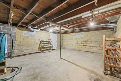 16137 Salem Church Street NE, Alliance, OH 44601 - Photo 30