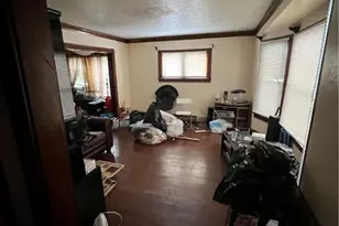 10508 Shale Ave, Loveland, OH 44104 - Photo 2