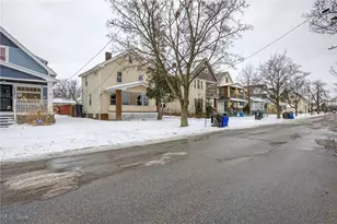 14116 Edgewood Ave, Loveland, OH 44128 - Photo 4