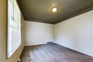 447 Spaulding St, Akron, OH 44310 - Photo 10