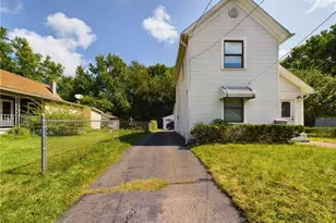 447 Spaulding St, Akron, OH 44310 - Photo 2