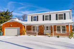 113 Pine Knoll Terrace, St Clairsville, OH 43950 - Photo 2