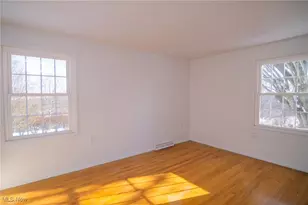 113 Pine Knoll Terrace, St Clairsville, OH 43950 - Photo 16