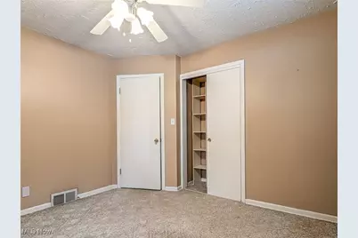 2660 Conrad Avenue, Akron, OH 44314 - Photo 10