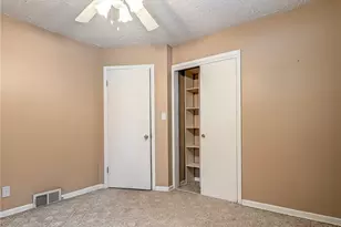 2660 Conrad Ave, Akron, OH 44314 - Photo 10