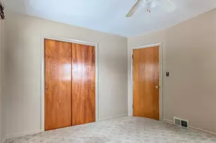 2660 Conrad Ave, Akron, OH 44314 - Photo 14