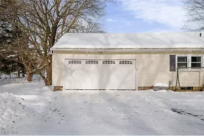 10560 Auburn Road, Chardon, OH 44024 - Photo 28