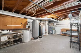 10560 Auburn Rd, Chardon, OH 44024 - Photo 24