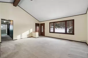 10560 Auburn Rd, Chardon, OH 44024 - Photo 4