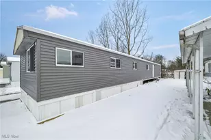 160 Kentucky, Elyria, OH 44035 - Photo 32